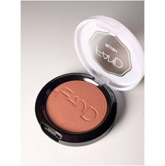 BLUSH ELAISA FAND MAKEUP
