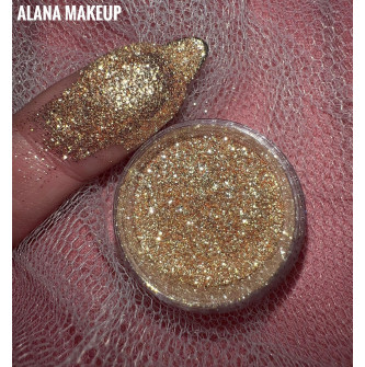 GLITTER ALANA MAKEUP - USEGLOW