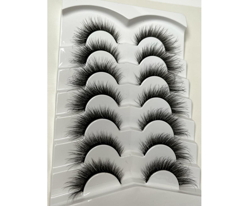 KIM BASE PRETA CARTELA DE CILIOS KIM BASE PRETA CARTELA DE CILIOS