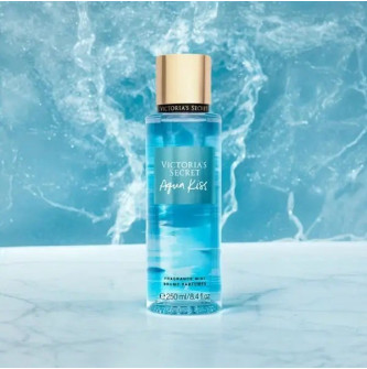 AQUA KISS VICTORIA`S SECRET SPRAY