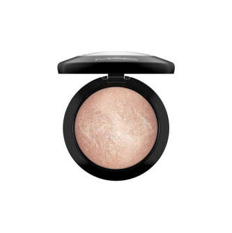 SOFT AND GENTLE MINERALIZE ILUMINADOR MAC
