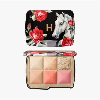 CAVALO HORSE COLOR 1 - AMBIENT LIGHTING EDIT HOURGLASS 