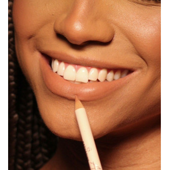 LAPIS A1 ANGEL LIPLINER CATHARINE HILL