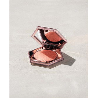 ROSE RAVE DIAMOND BOMB FENTY BEUATY BY RIHANNA