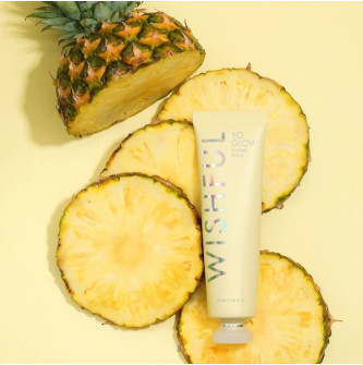 Wishful Yo Glow Facial Enzyme Scrub - HUDA BEAUTY 