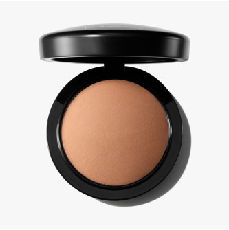 PÓ MINERALIZE SKINFINISH NATURAL GIVE ME SUN - MAC 