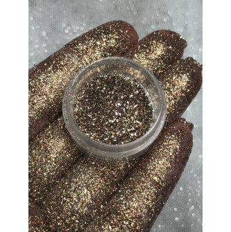 Glitter Paris -Aline Sozonov - USEGLOW